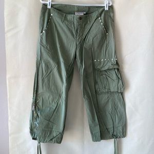 Santiki green cargo capris size large